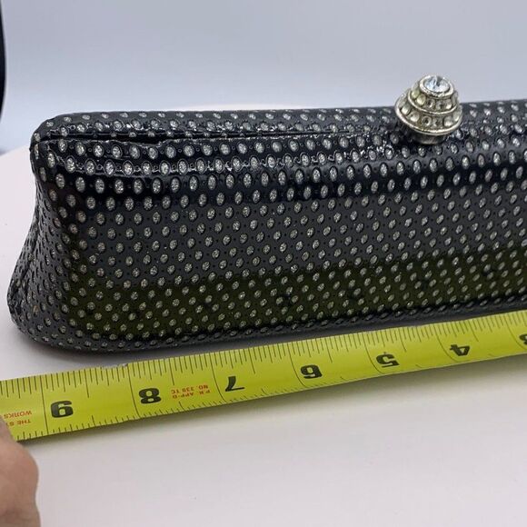 Clutch purse, hard or clamshell, black with sparkling silver, EUC, elegant - Picture 4 of 15